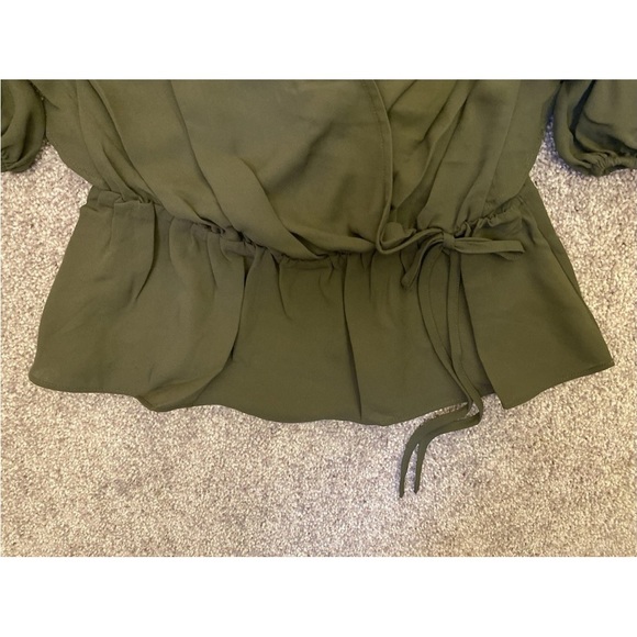 Express Women's Top Size XS Faux Wrap Puff Sleeves Peplum Olive Green NWT $54 - Picture 9 of 16